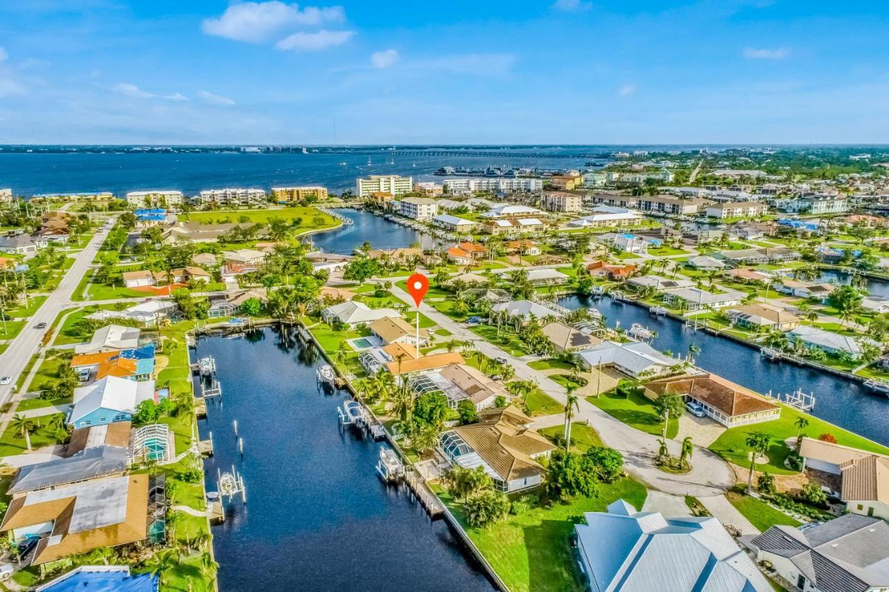 Norma On The Canal Punta Gorda Exterior photo