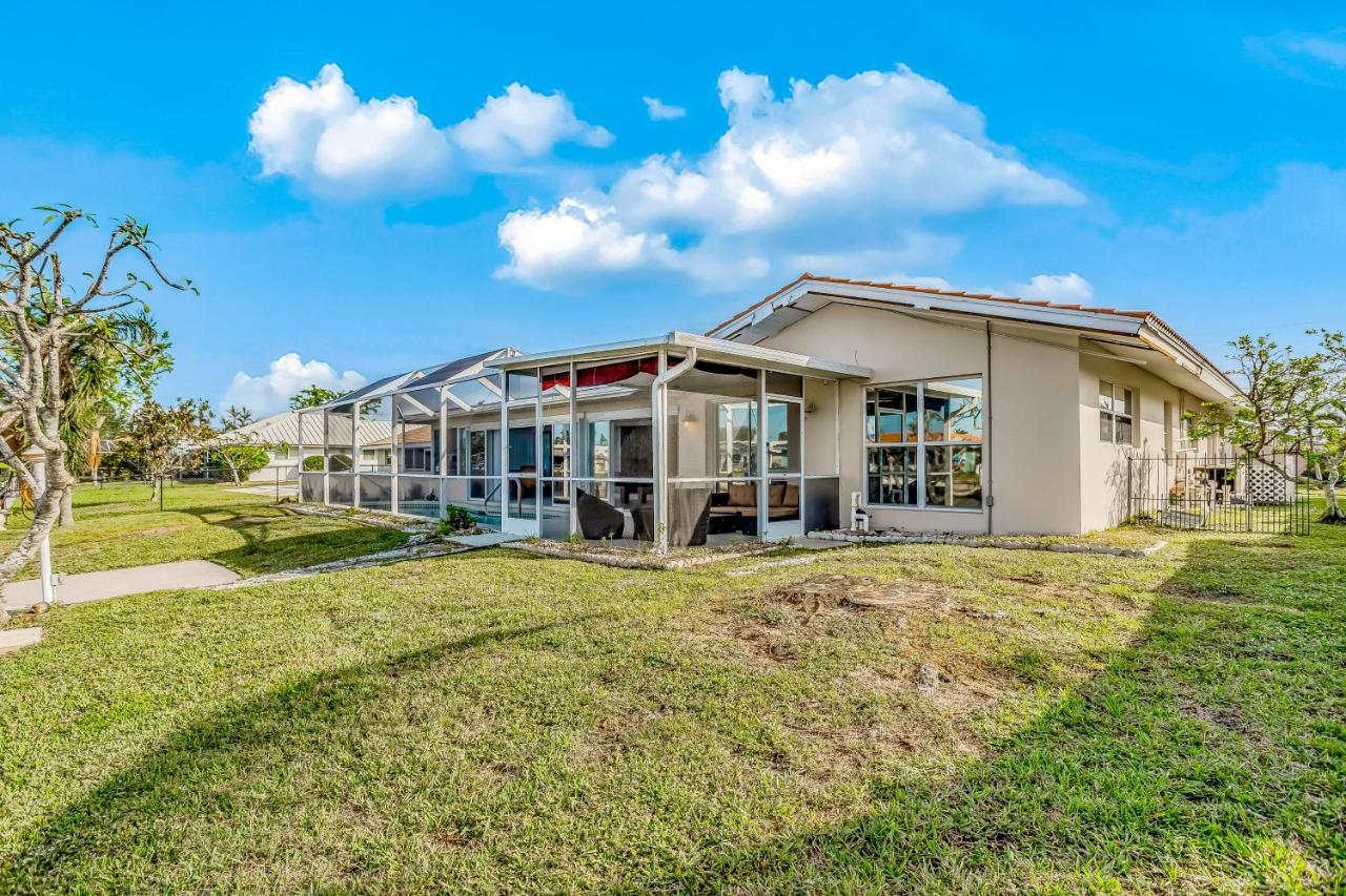 Norma On The Canal Punta Gorda Exterior photo